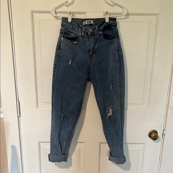 High-Waisted Strechy! Distressed Blue Jeans - Picture 2 of 7